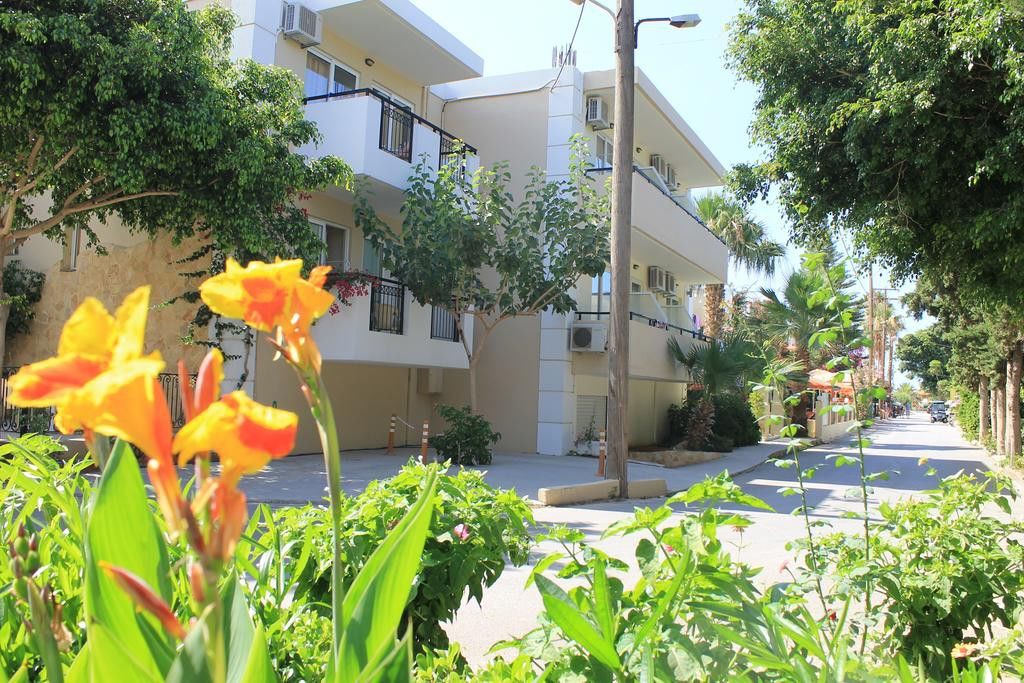 Varvaras Diamond Hotel Platanes  Exterior foto